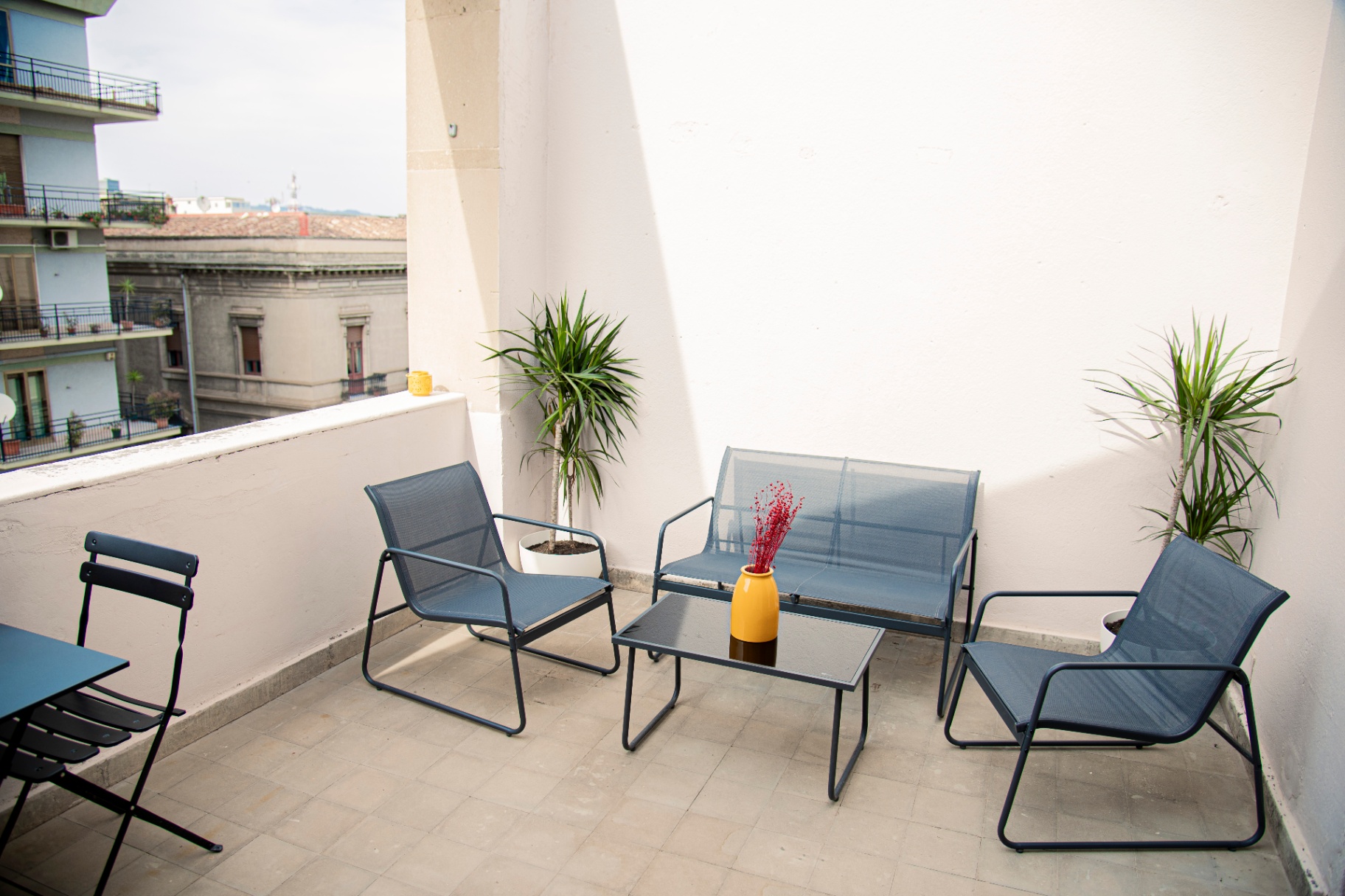 Terrazza con vista su Catania